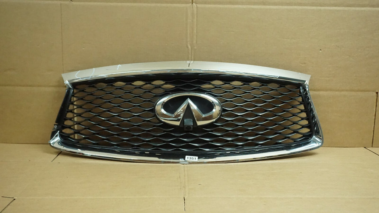 2016-2020 INFINITI QX60 FRONT CENTER RADIATOR GRILL GRILLE W/ CAMERA OEM