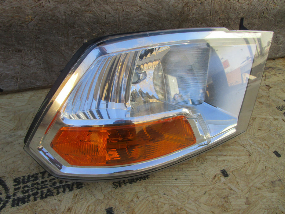 09 10 11 12 13 14 15 16 17 18 19 DODGE RAM HALOGEN RIGHT FRONT HEADLIGHT OEM