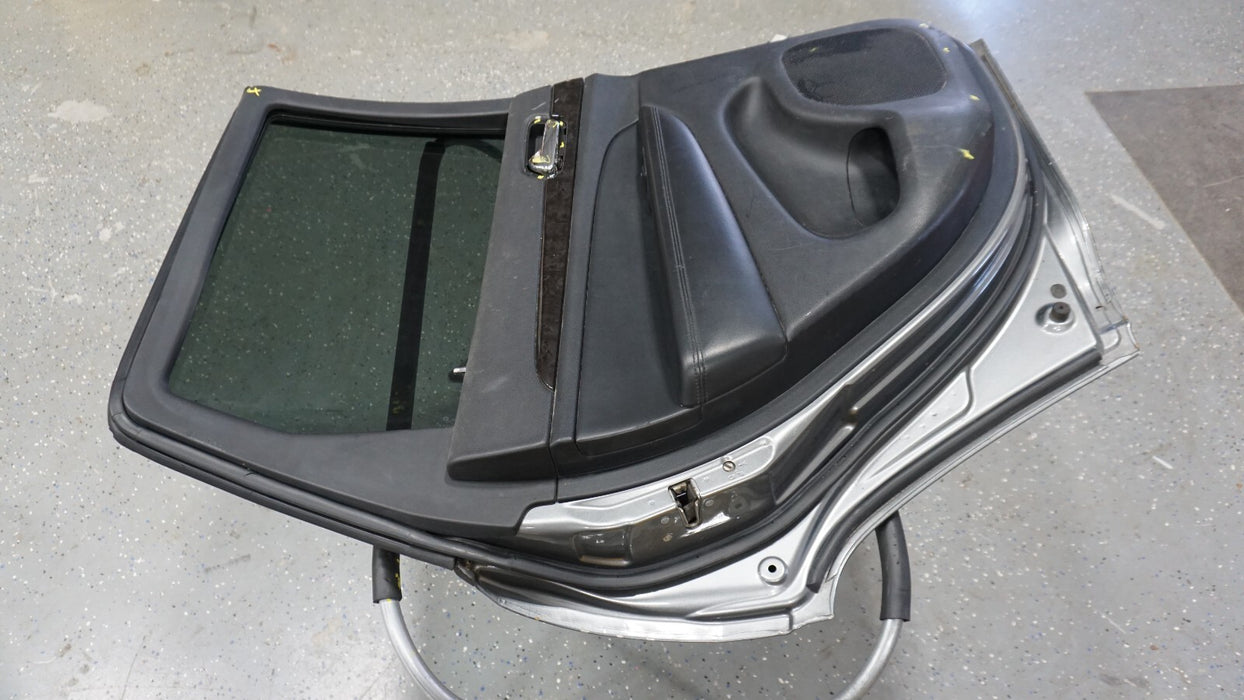 2011-2020 JEEP GRAND CHEROKEE REAR LEFT DRIVERS SIDE DOOR ASSEMBLY COMPLETE OEM