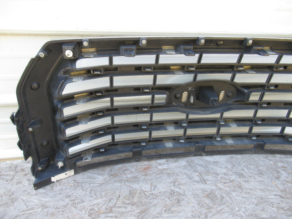 2015-2017 FORD F-150 XLT FRONT GRILLE GRILL W/O EMBLEM FD217-1C00-CA00 OEM