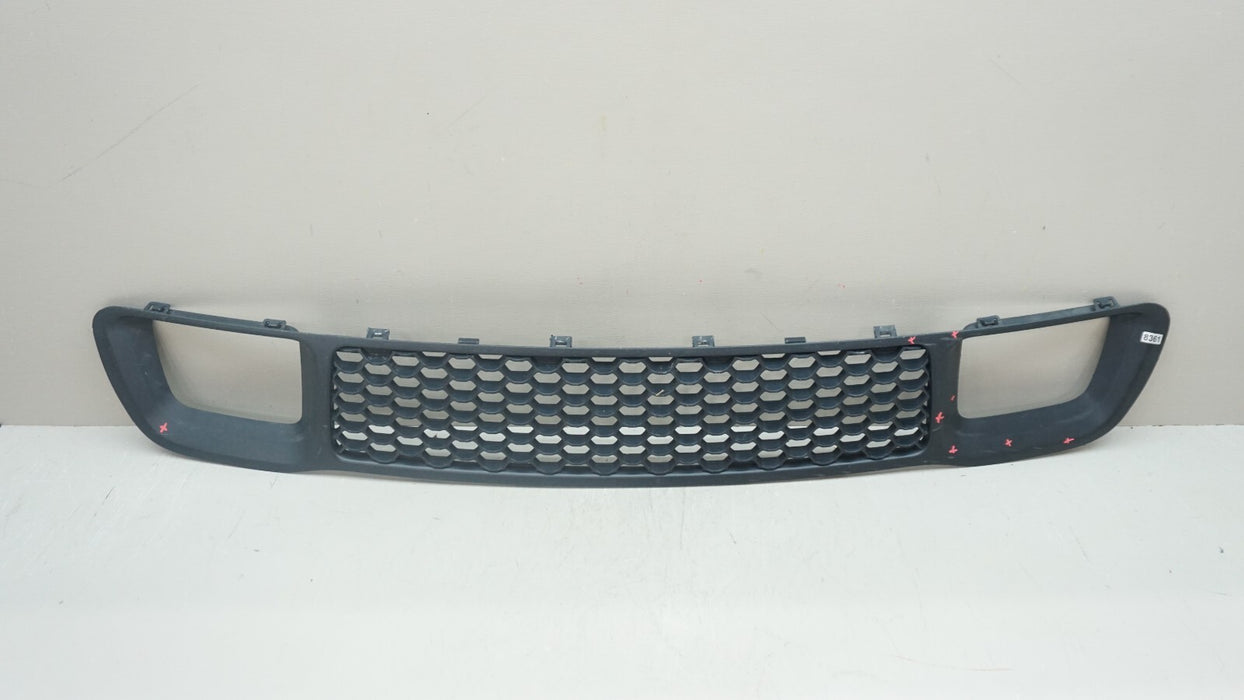 2014-2016 JEEP GRAND CHEROKEE FRONT LOWER BUMPER GRILLE OEM68143101AB