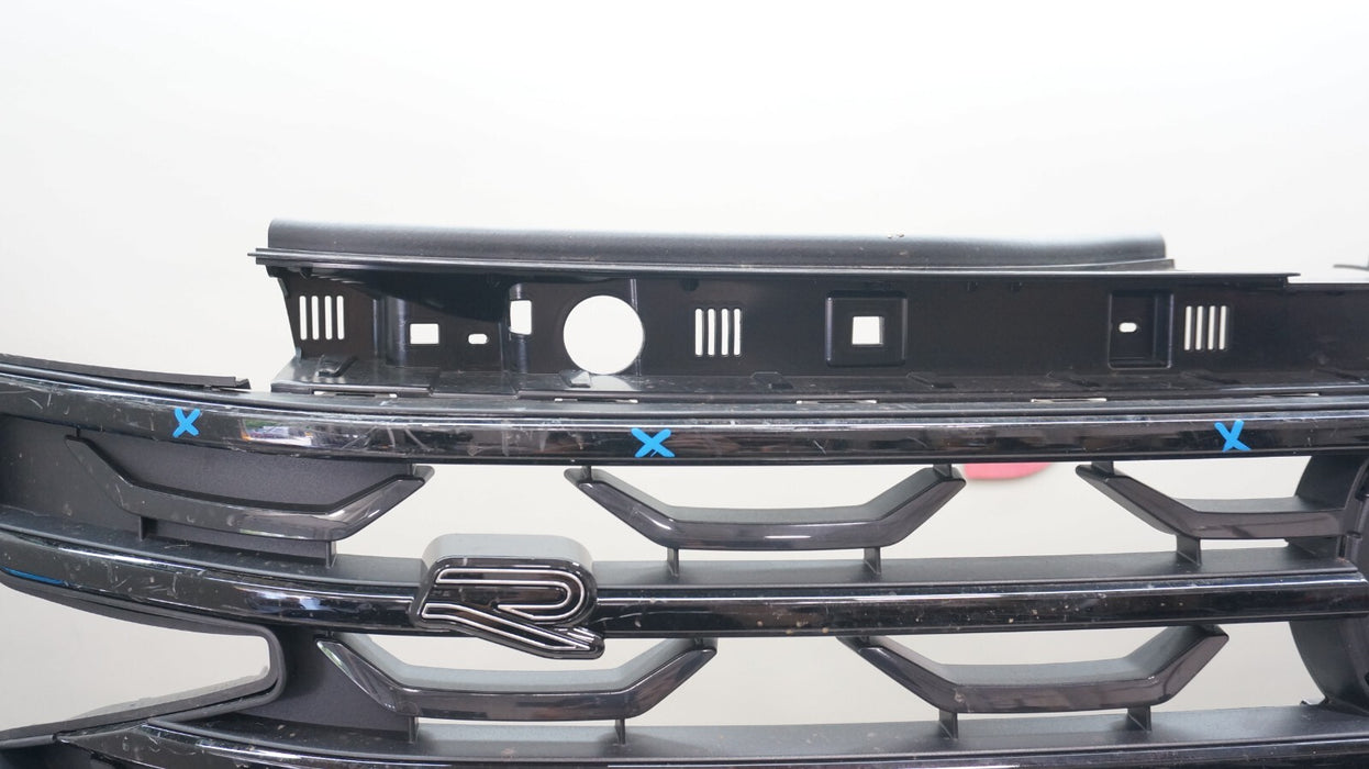 2024-2025 VOLKSWAGEN ATLAS R LINE CROSS SPORT FRONT BUMPER OEM 3CM807221A