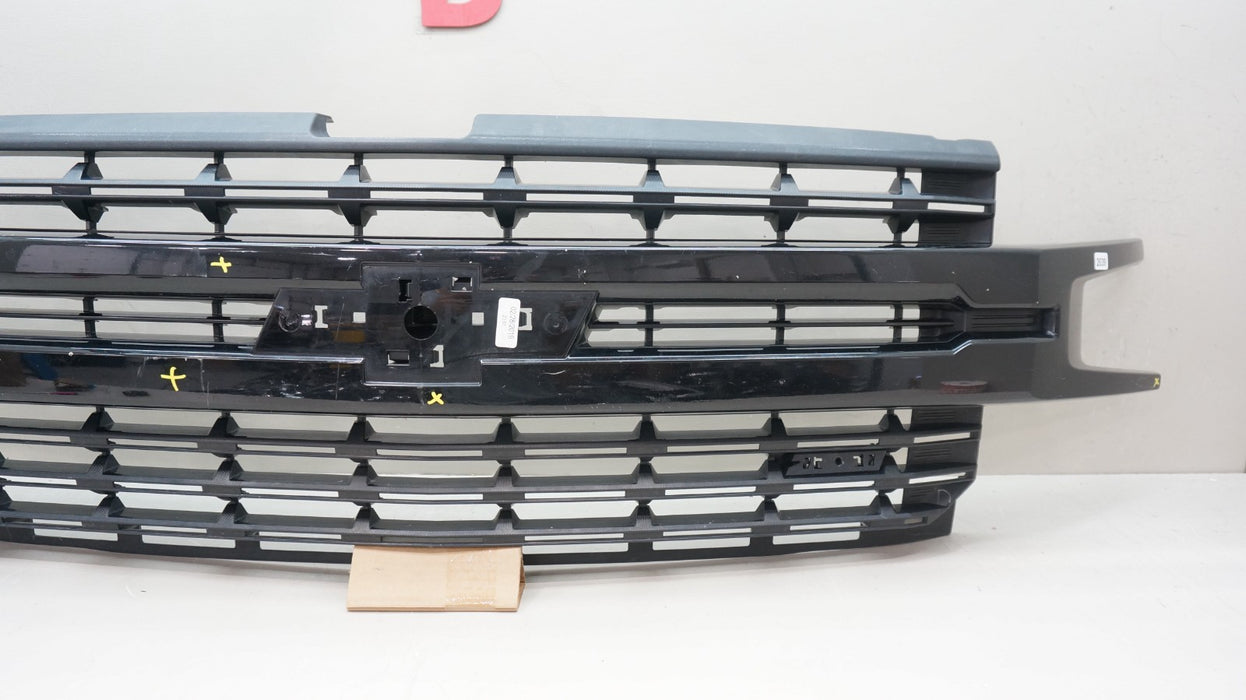 2019-2021 CHEVROLET SILVERADO 1500 FRONT RADIATOR GRILLE GRILL 84128450 OEM