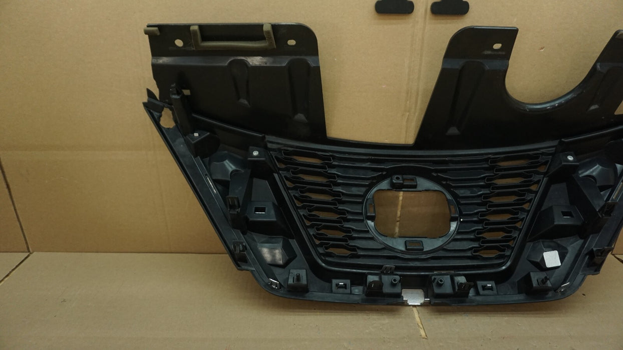 2017-2020 NISSAN ROGUE FRONT BUMPER GRILLE GRILL  W/ CHROME OEM 62310 9TG0A
