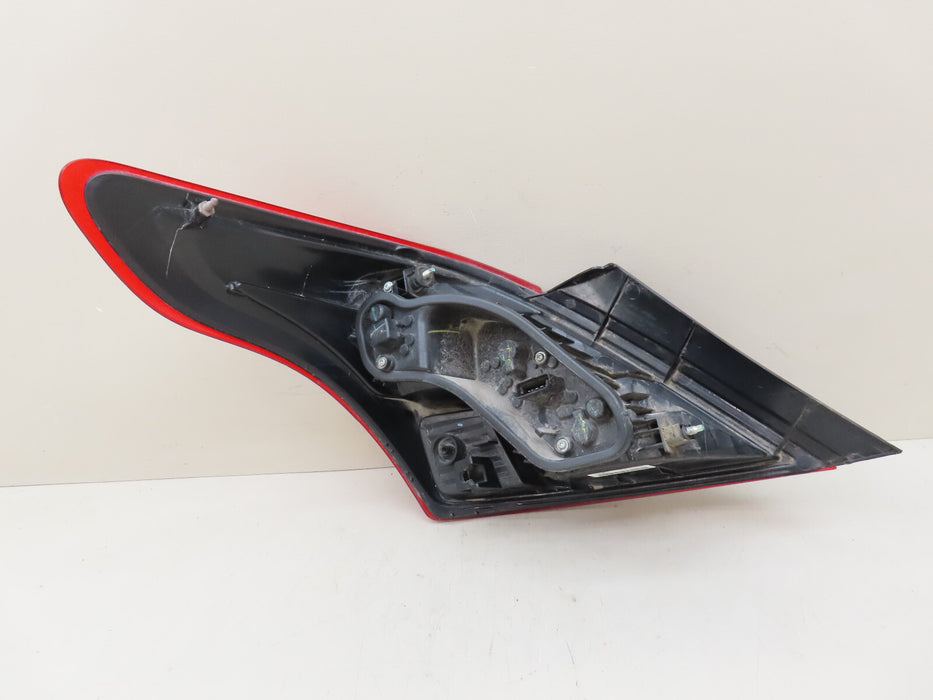 2012-2019 NISSAN VERSA REAR RIGHT PASSENGER SIDE TAIL LIGHT OEM