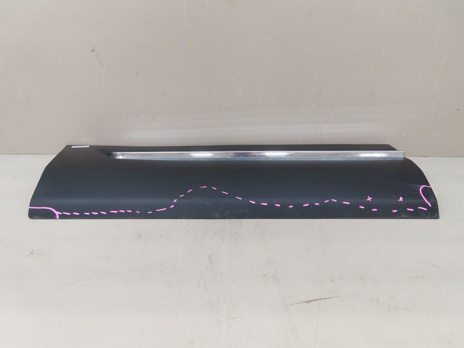 2016-2019 FORD EXPLORER FRONT RIGHT PASSENGER SIDE LOWER DOOR MOLDING OEM