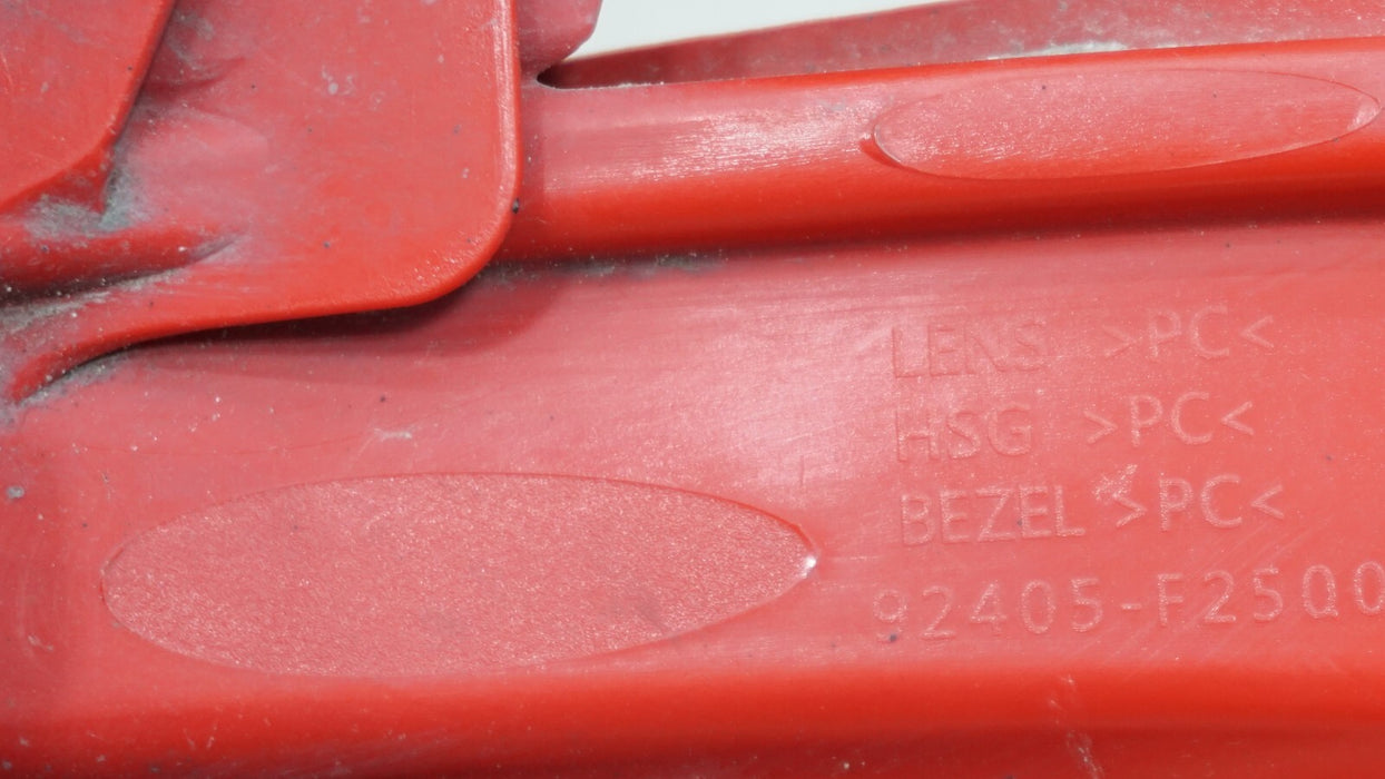 2019-2020 HYUNDAI ELANTRA REAR RH RIGHT PASSENGER SIDE REFLECTOR OEM 166-60276L