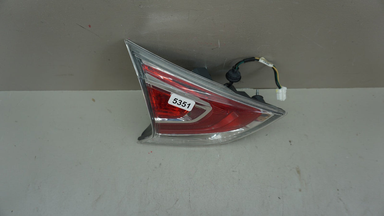 2014-2016 NISSAN ROGUE REAR LEFT DRIVER SIDE INNER TAIL LIGHT BRAKE LAMP OEM