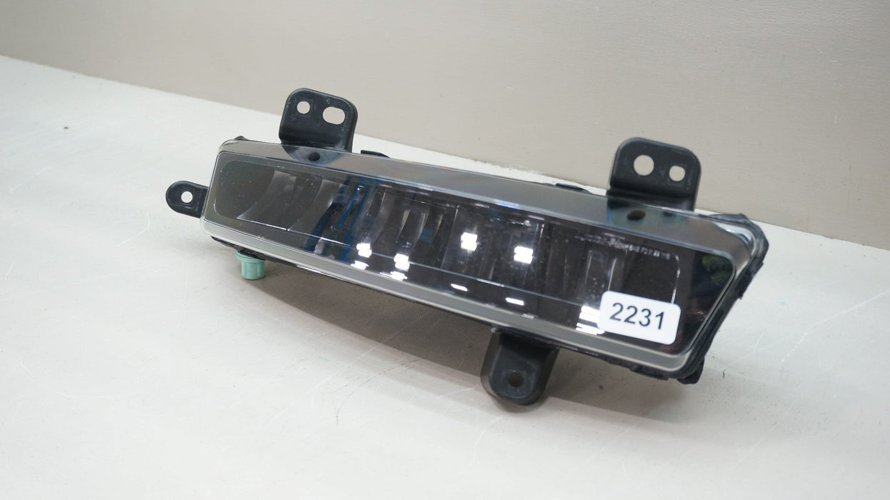 2022-2023 JEEP WAGONEER FRONT RIGHT PASSENGER SIDE FOG LIGHT 68425740AB OEM