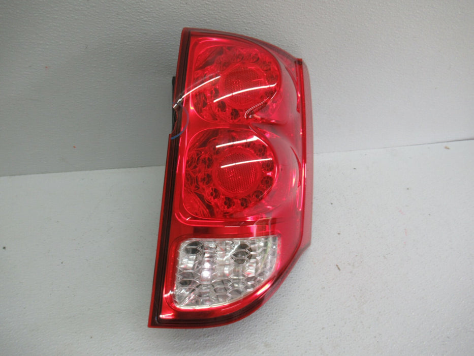 2011-2018 DODGE GRAND CARAVAN REAR RIGHT PASSENGER SIDE TAIL LIGHT LAMP OEM