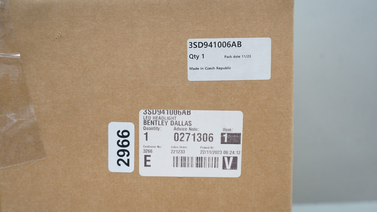 2020-2024 BENTLEY CONTINENTAL GT FLYING SPUR FRONT RIGHT LED HEADLIGHT OEM