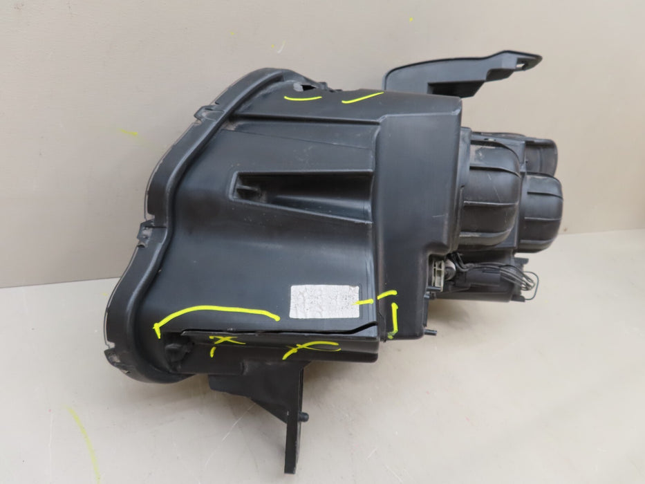 2015-2020 CHEVROLET COLORADO FRONT RIGHT SIDE HEADLIGHT HALOGEN PROJECTOR OEM
