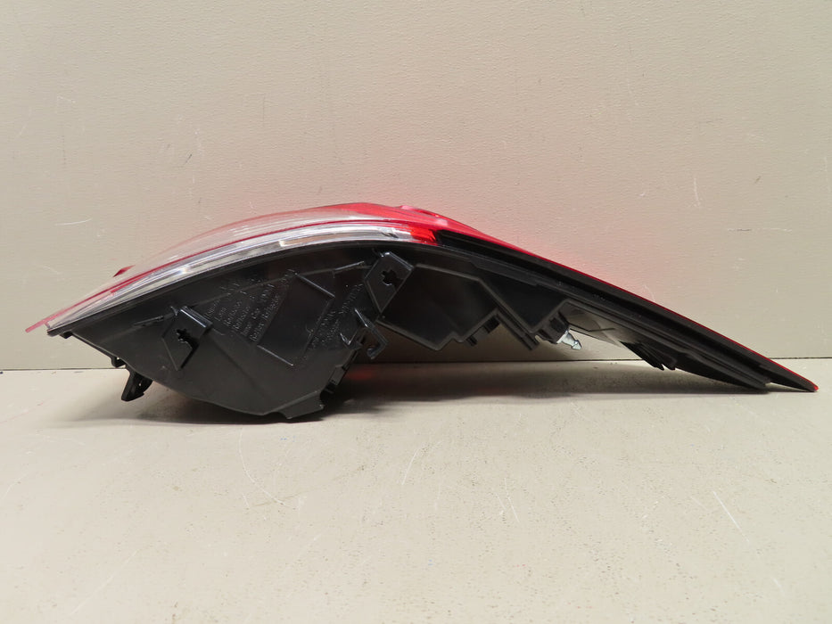 2019 2020 2021 2022 TOYOTA COROLLA SEDAN TAIL LIGHT LAMP PASSENGER RIGHT RH OEM
