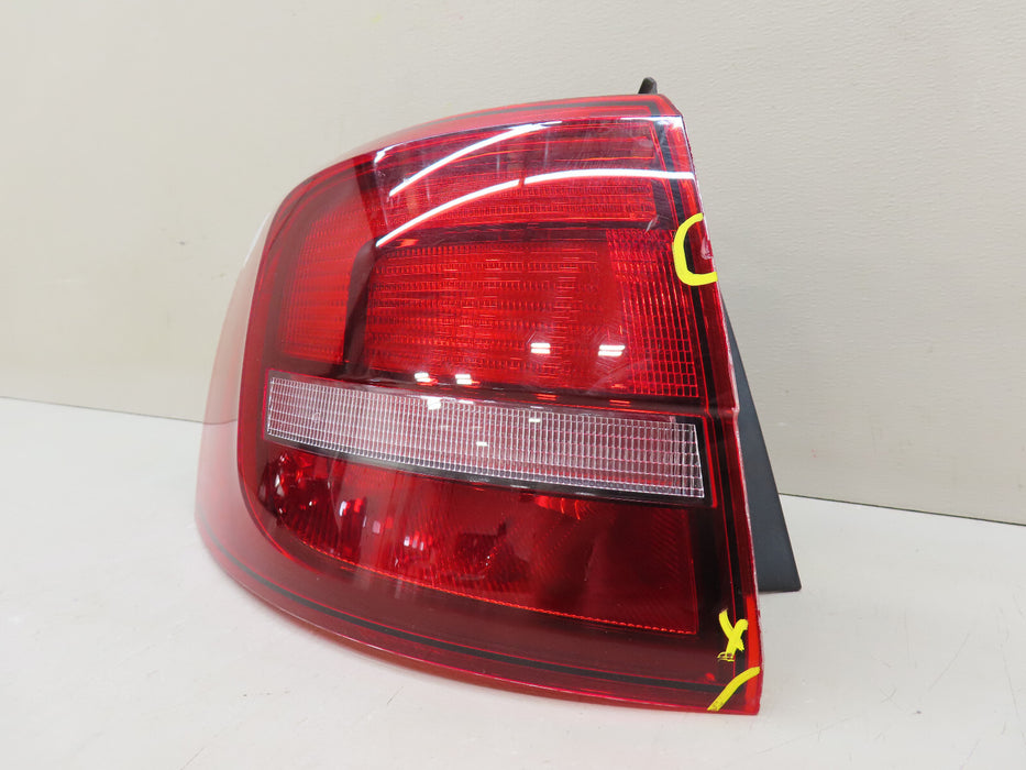 2015-2018 VOLKSWAGEN JETTA REAR LEFT DRIVER SIDE OUTER TAIL LIGHT LAMP OEM