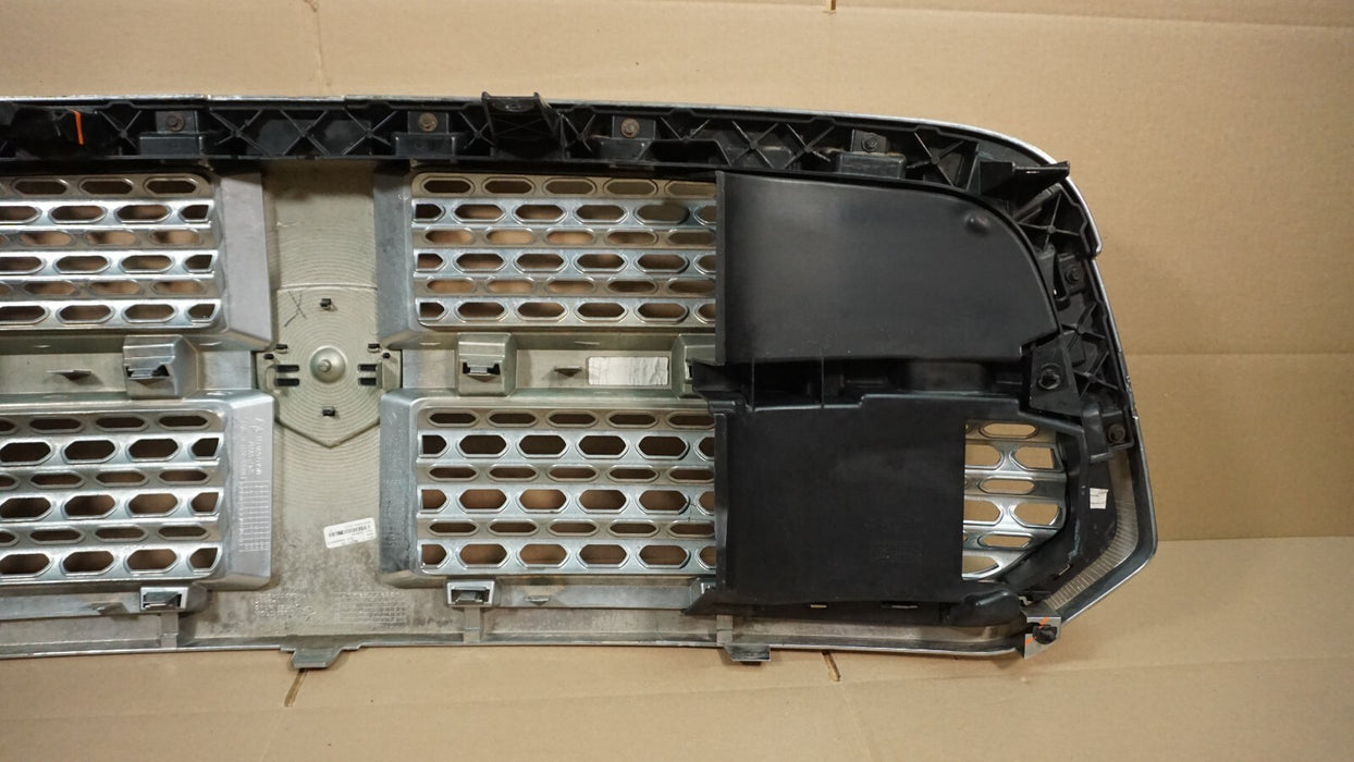 2013-2018 DODGE RAM 1500 FRONT GRILLE CHROME 13DSAC0020 OEM 13 14 15 16 17 18