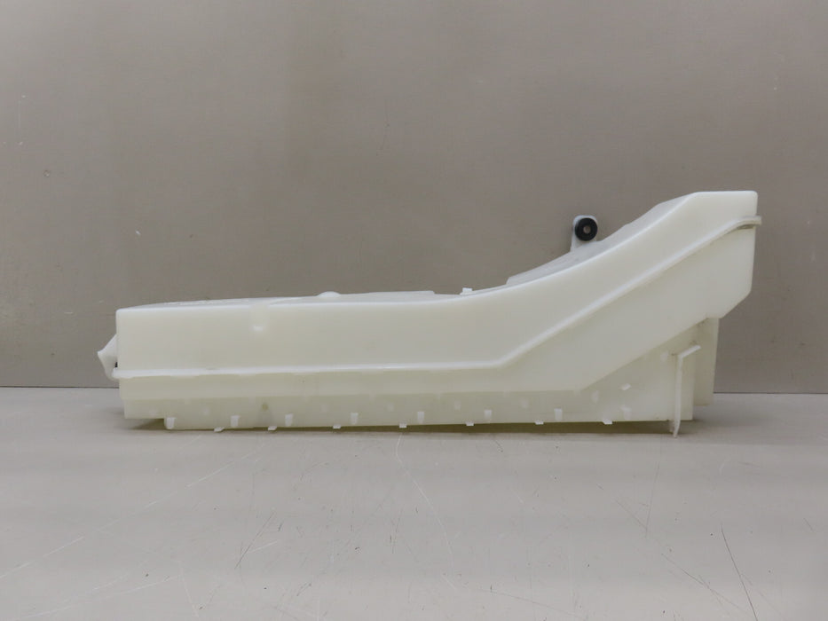 MERCEDES-BENZ WINDSHIELD WASHER RESERVOIR TANK OEM A4638605900