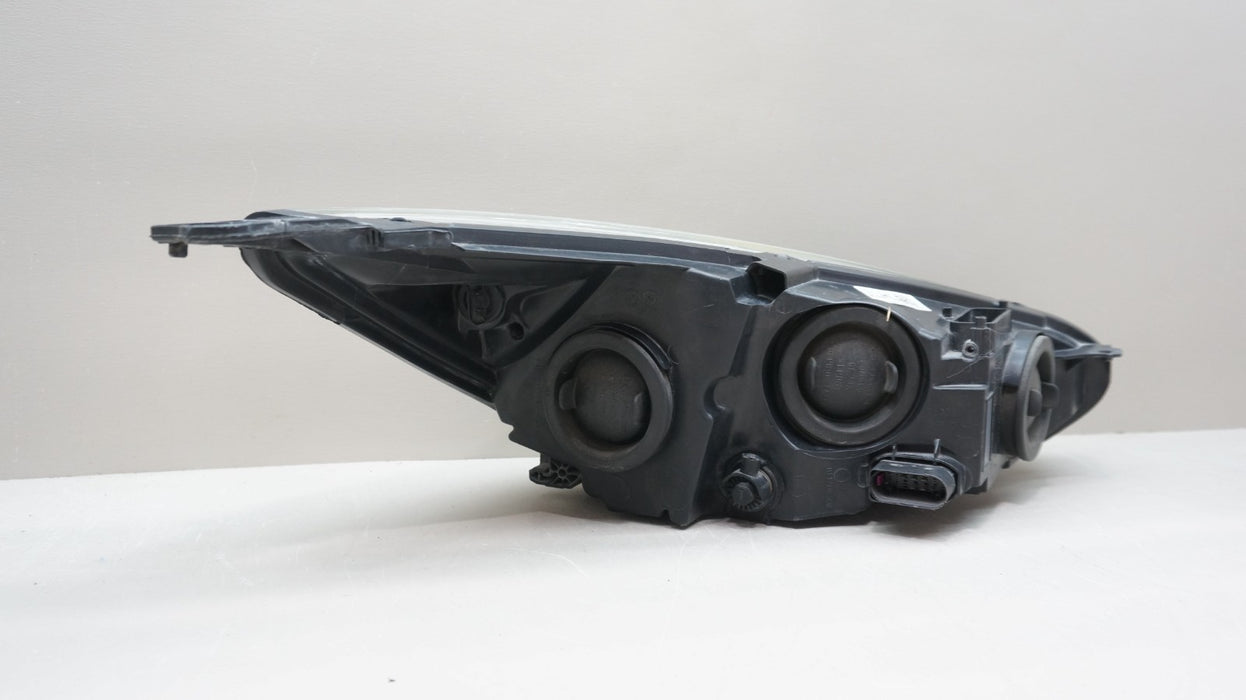 2015-2018 FORD FOCUS FRONT LH LEFT DRIVER SIDE HALOGEN HEADLIGHT OEM