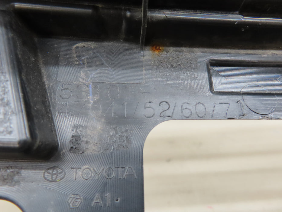 2018-2022 TOYOTA PRIUS FRONT RADIATOR GRILL GRILLE OEM 53112-47261