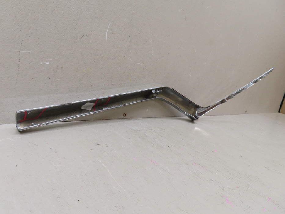 2017-2019 HONDA CR-V FRONT RIGHT RADIATOR GRILLE MOLDING TRIM OEM 71123-TLA-A000