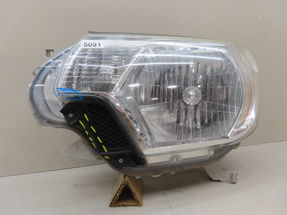 2012-2015 TOYOTA TACOMA LEFT DRIVER SIDE HEADLIGHT OEM