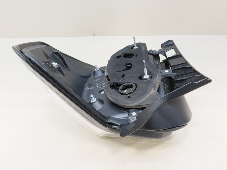2014-2023 TOYOTA 4RUNNER LEFT DRIVER SIDE TAIL LIGHT OUTER OEM