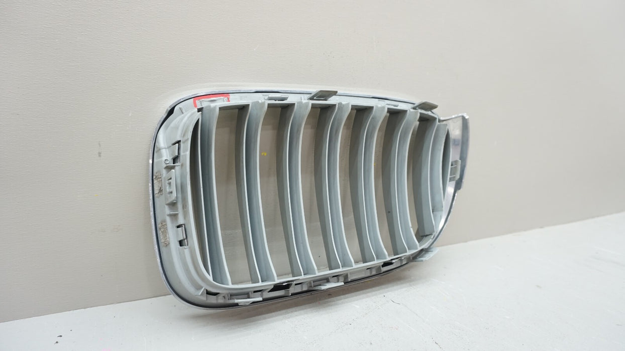 2011-2014 BMW X3 F25 FRONT RH RIGHT SIDE RADIATOR KIDNEY GRILLE OEM 51117210726