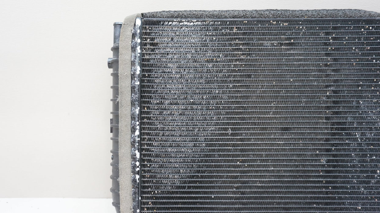 2016-2018 MCLAREN 570S RADIATOR CHARGE COOLER LEFT OR RIGHT OEM 13L0183CP
