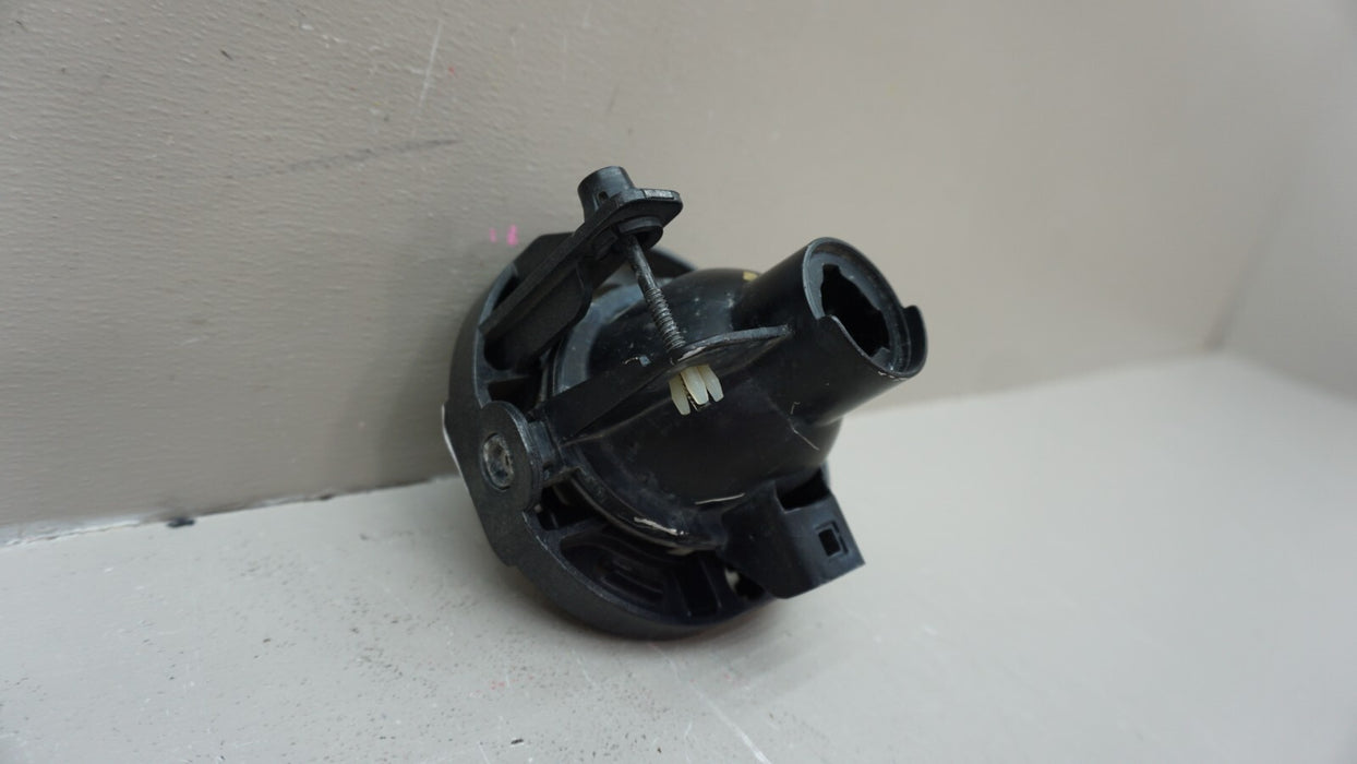 2012-2019 FIAT 500 FRONT FOG LIGHT LAMP OEM 68144162AA