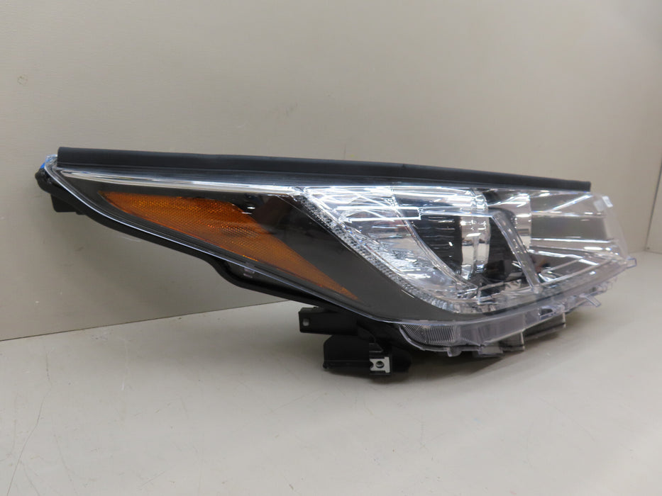 2017 2018 TOYOTA HIGHLANDER FRONT RIGHT PASSENGER SIDE HEADLIGHT AFTERMARKET