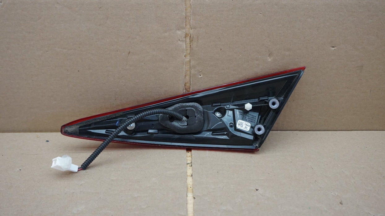 2016-2020 HONDA CIVIC REAR LEFT DRIVER SIDE INNER TAIL LIGHT LAMP OEM