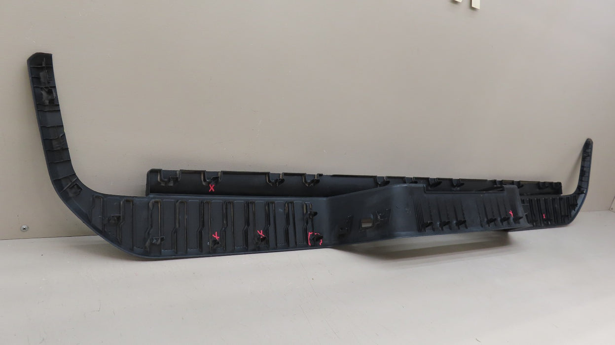 2019-2025 CHEVROLET/GMC SILVERADO-SIERRA 1500 REAR UPPER STEP BUMPER COVER OEM