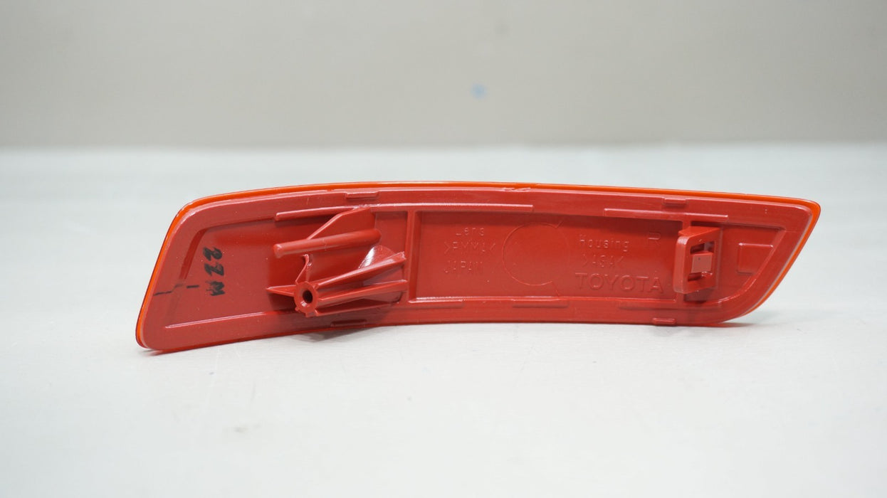 2013-2018 LEXUS ES GS REAR RIGHT PASSENGER SIDE BUMPER REFLECTOR 81910-30040 OEM