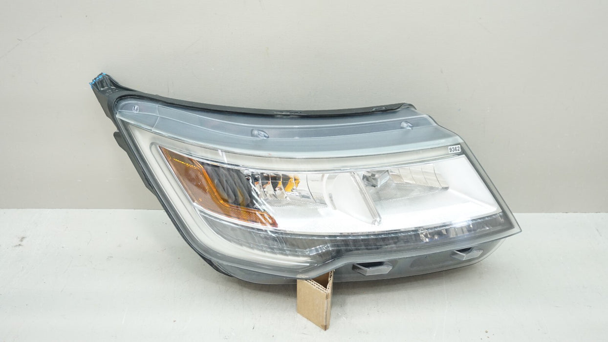 2016-2019 FORD EXPLORER FRONT RIGHT PASSENGER SIDE HALOGEN HEADLIGHT OEM
