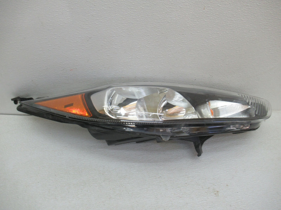 2014-2018 FORD FIESTA FRONT PASSENGER BLACK BEZEL HEADLIGHT HALOGEN HEADLAMP OEM