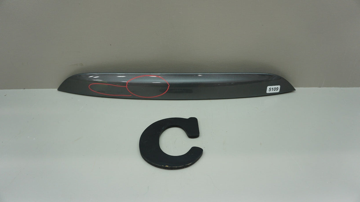 2015-2019 NISSAN MURANO TAILGATE HANDLE LICENSE MOLDING OEM 908105AA1A-03