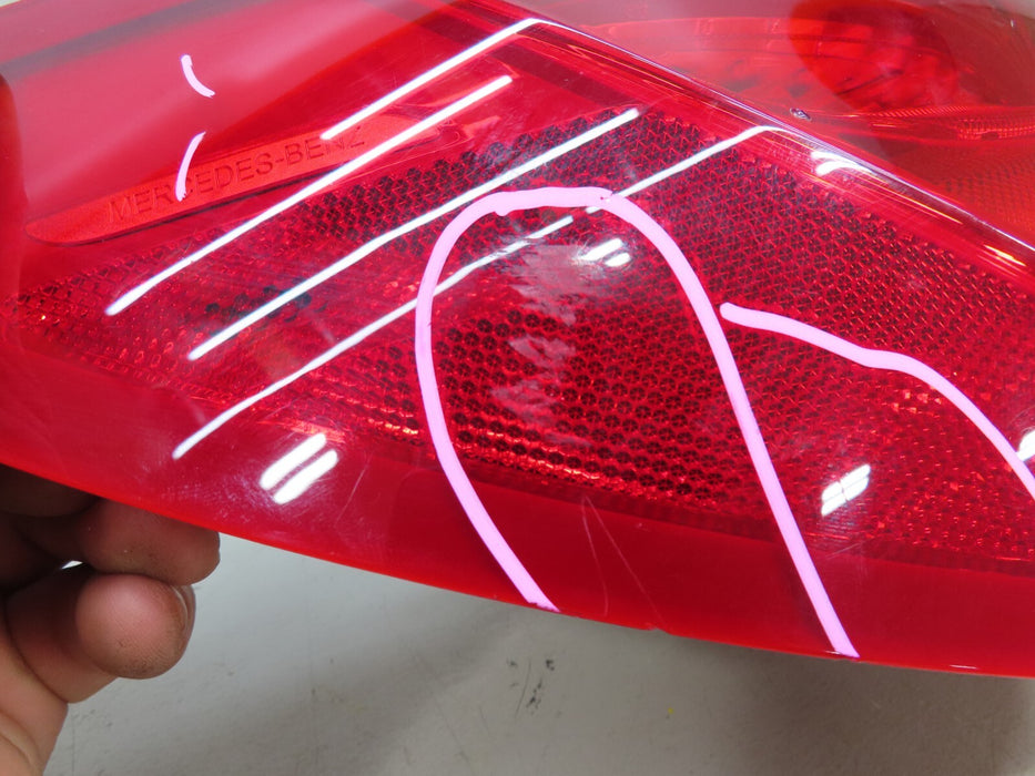 2014-2016 MERCEDES-BENZ COUPE CLA C117 X117 REAR LEFT DRIVER TAIL LIGHT LED OEM