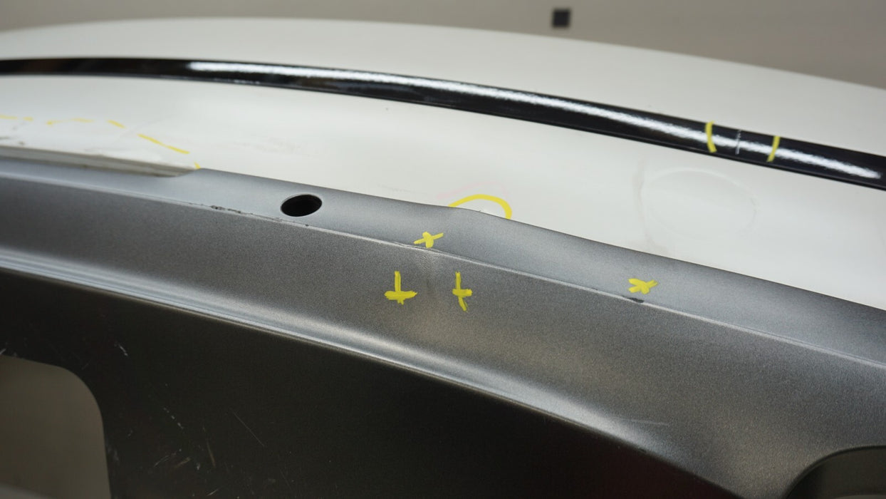 2017-2020 BENTLEY BENTAYGA REAR BUMPER COVER OEM 36A807301 17 18 19 20
