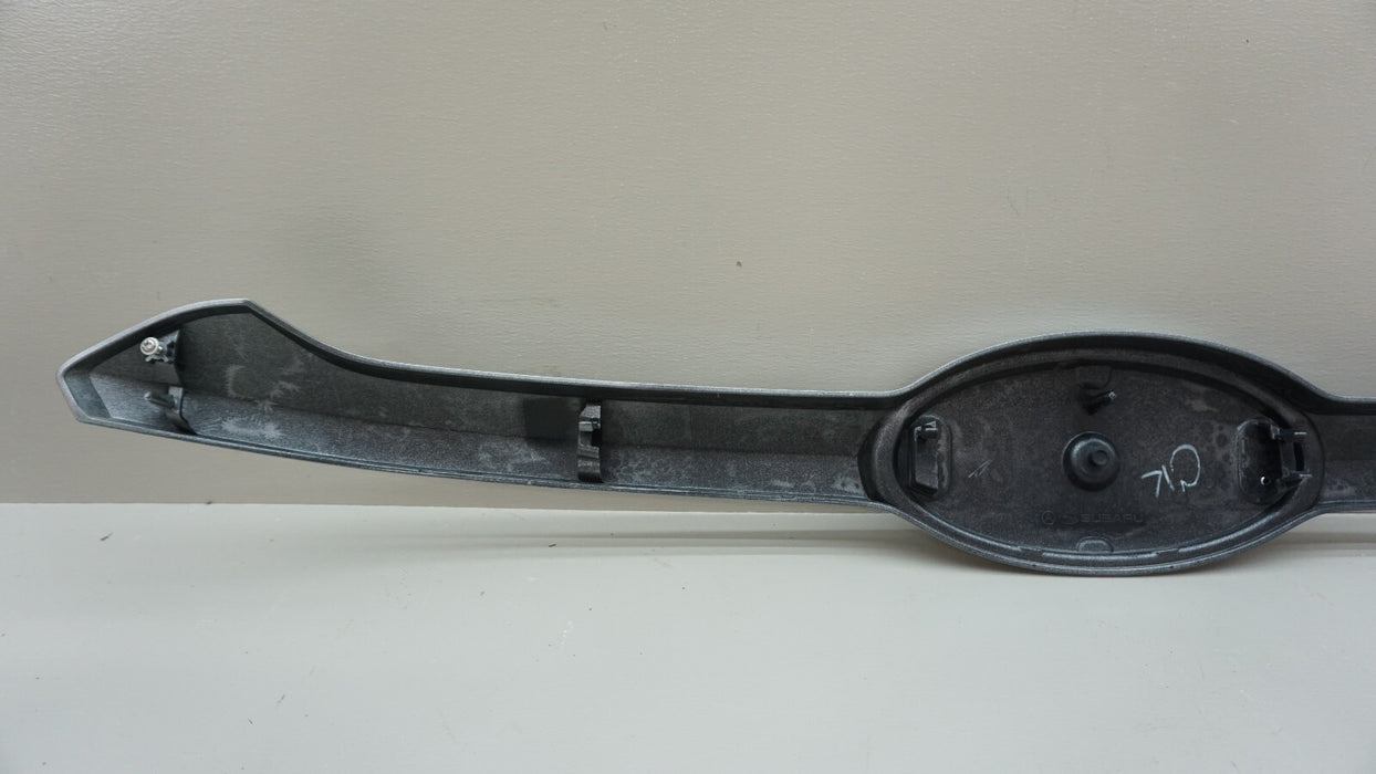 2020-2021 SUBARU OUTBACK FRONT BUMPER GRILLE MOLDING TRIM W/ EMBLEM OEM