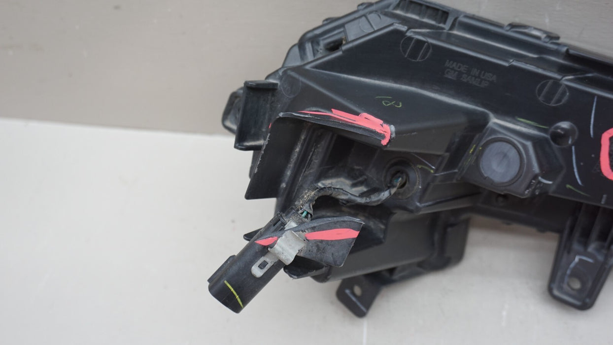 2016-2018 CHEVROLET MALIBU FRONT LEFT DRIVERS SIDE FOG DAY RUNNING LIGHT OEM
