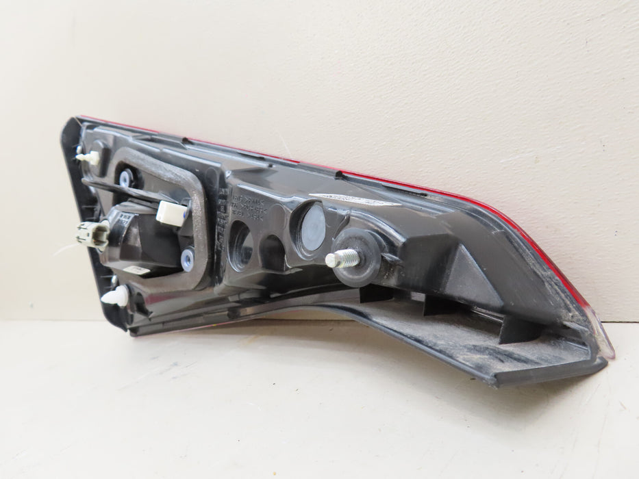 2022-2024 HONDA CIVIC REAR RIGHT PASSENGER SIDE INNER TAIL LIGHT OEM