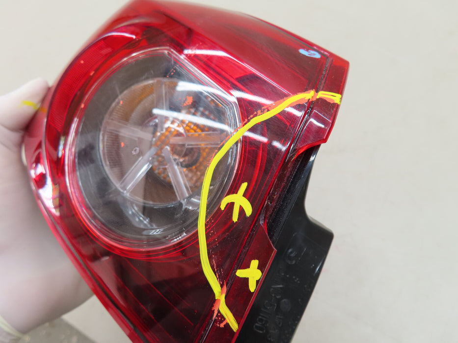 2014-2018 MAZDA 3 HATCHBACK REAR LEFT DRIVER SIDE TAIL LIGHT LAMP OEM 220-41983