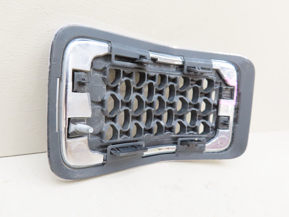 2019-2020 Jeep Cherokee Front HOOD Grille Insert #4 OEM 68323776AB-4
