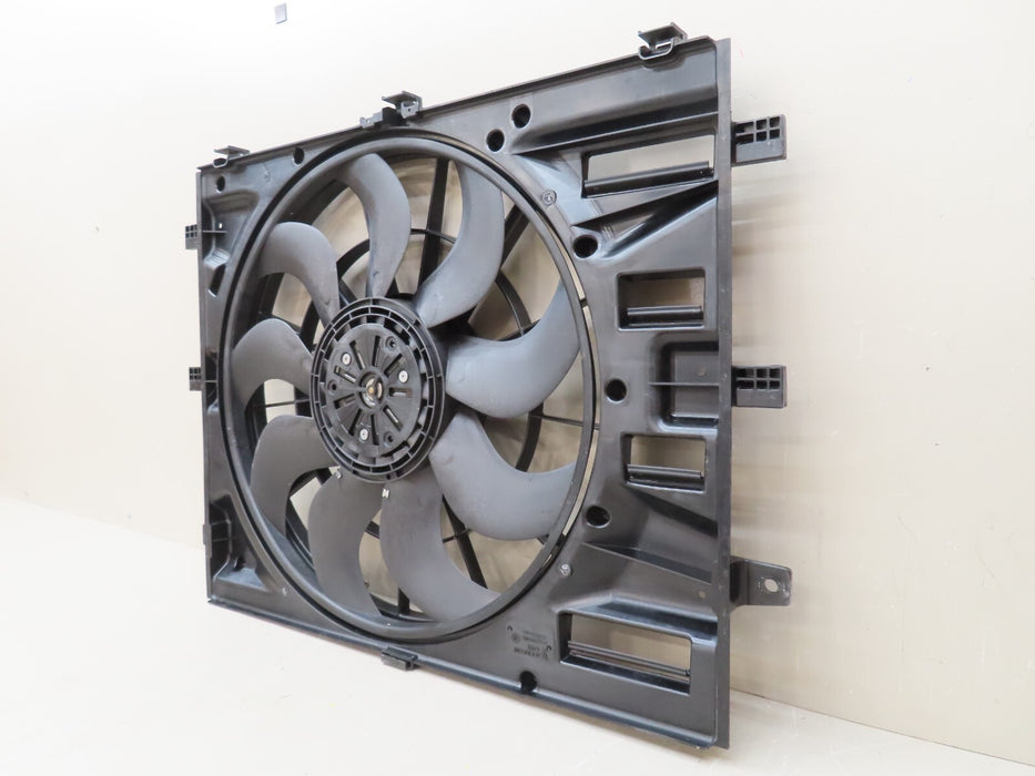 2020-2022 GMC TERRAIN CHEVROLET EQUINOX ENGINE RADIATOR COOLING FAN OEM 84581336