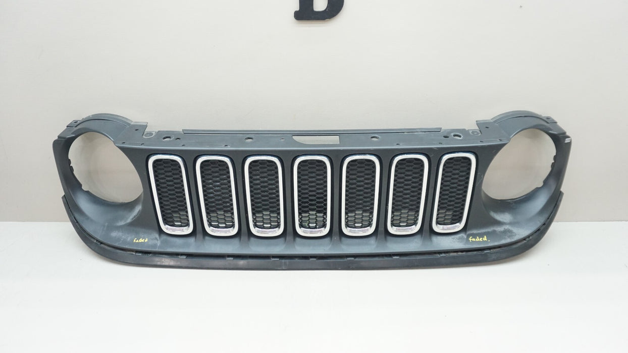 2015-2019 JEEP RENEGADE FRONT RADIATOR GRILLE GRILL 735587827 OEM