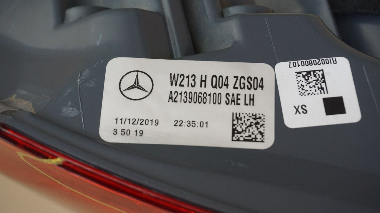 2017-2019 MERCEDES E CLASS E300 E350 SEDAN REAR LEFT  TAIL LIGHT OEM A2139068100