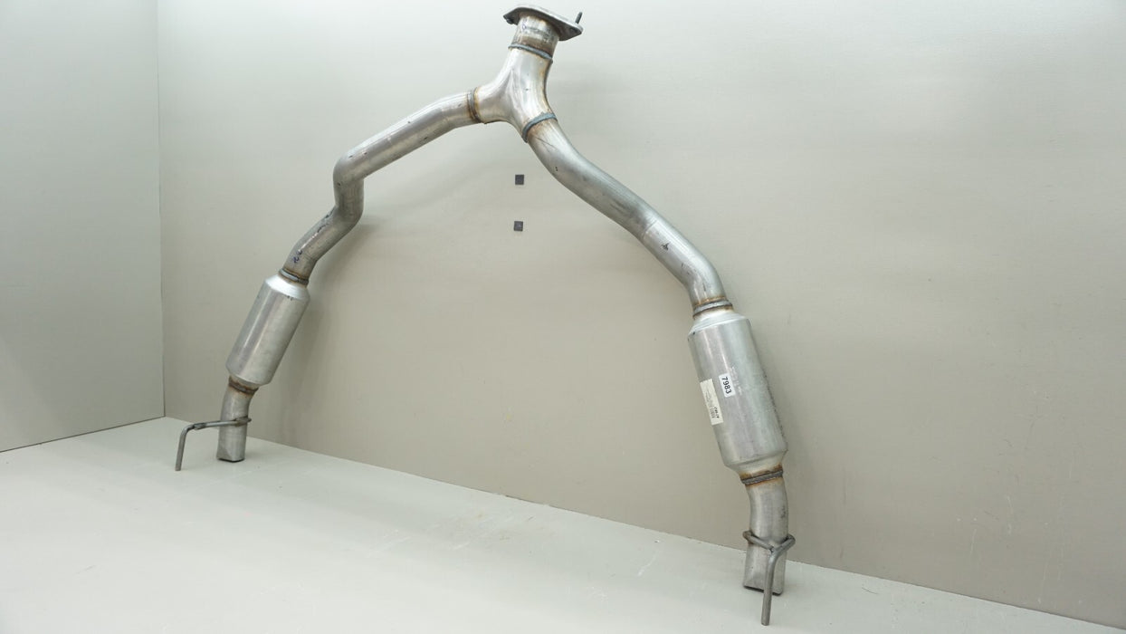 2021-2023 CADILLAC ESCALADE LOWER EXHAUST PIPE 967283198 OEM 21 22 23
