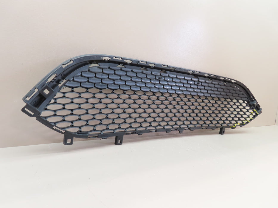 2017-2019 CHRYSLER PACIFICA FRONT LOWER GRILLE GRILL OEM 68243498AA