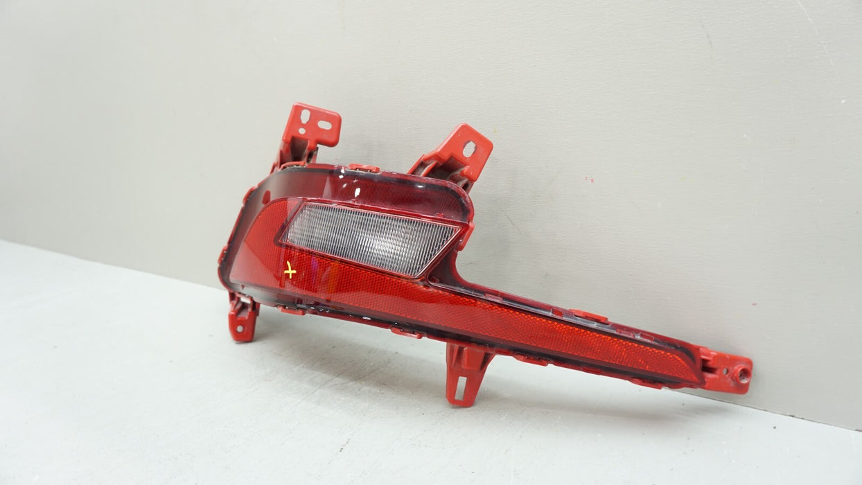 2019-2020 HYUNDAI ELANTRA REAR RH RIGHT PASSENGER SIDE REFLECTOR OEM 166-60276L