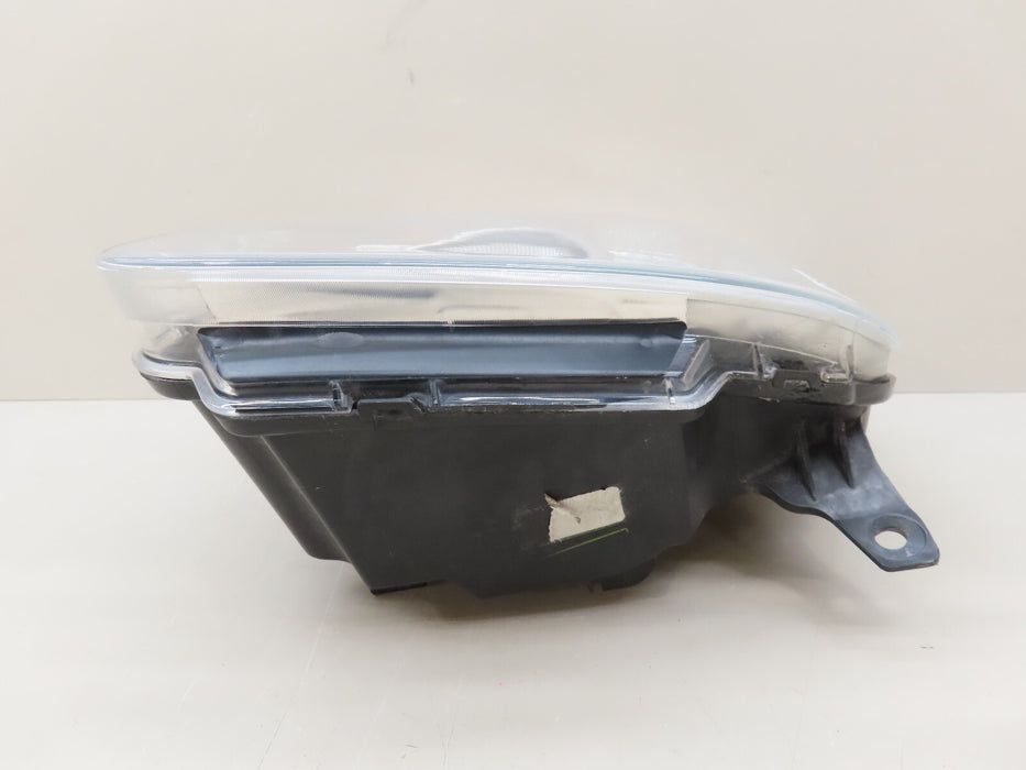 2007-2012 GMC YUKON FRONT RIGHT PASSENGER HEADLIGHT OEM