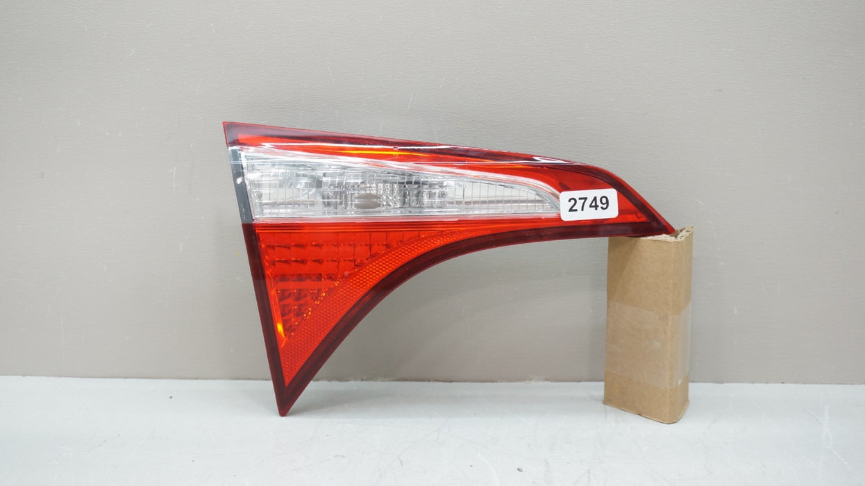 2017-2019 TOYOTA COROLLA REAR LEFT DRIVER SIDE INNER TAIL LIGHT OEM